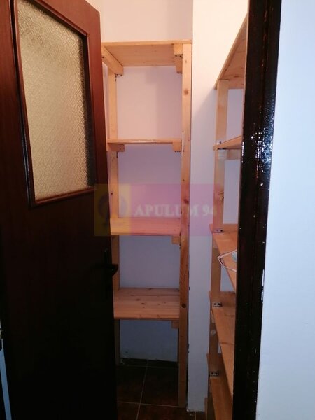 Garsoniera , Virtutii, Militari