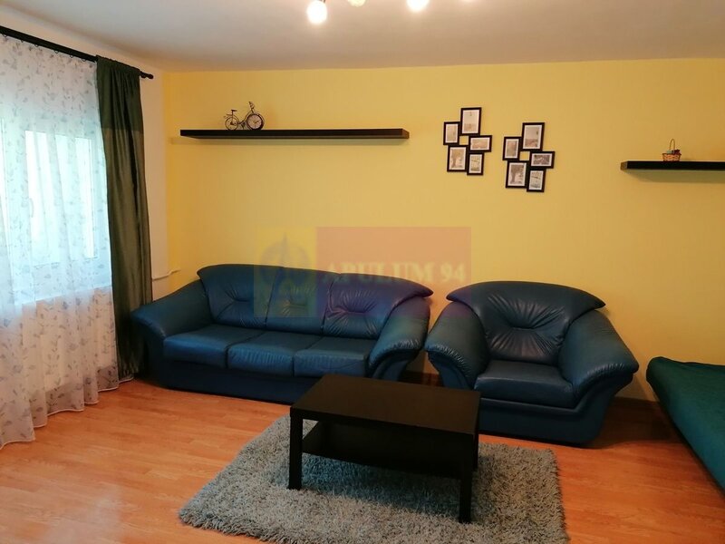 Garsoniera , Virtutii, Militari